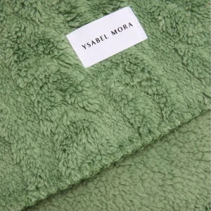 Manta coralina relieve verde forrada borreguito