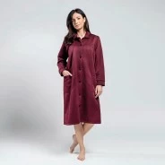 Bata cl&aacute;sica mujer larga abotonada acolchada