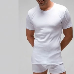 Camiseta lisa cuello redondo manga corta