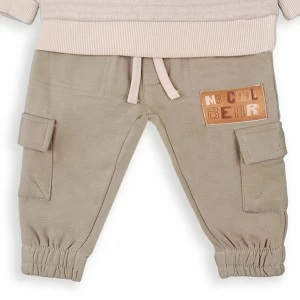 Conjunto bebe manga larga con pantal&oacute;n cargo