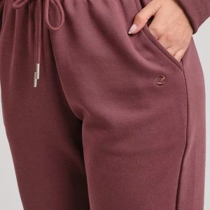Pantal&oacute;n deportivo mujer con bolsillos
