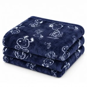 Manta estampada coralina Snoopy
