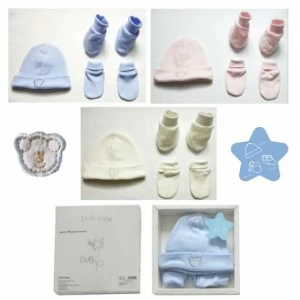 Estuche reci&eacute;n nacido gorro manoplas y&nbsp;peucos