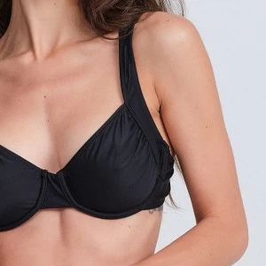 Conjunto mujer ba&ntilde;o tejido moldeador