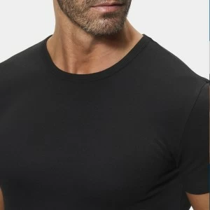Camiseta cuello redondo interlock liso termal