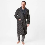 Bata hombre larga coralina estampada