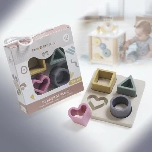 Juego educativo de bebe para clasificar formas 
