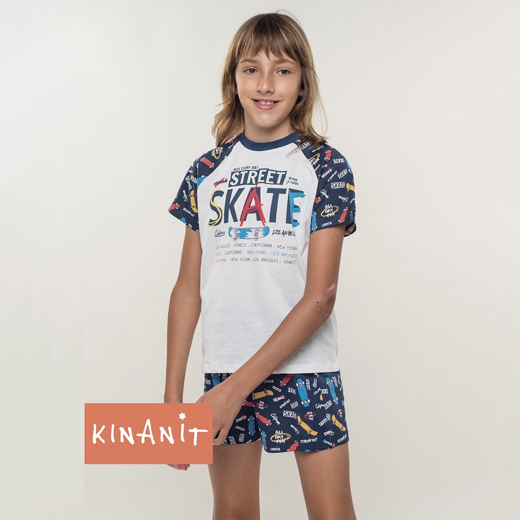 Pijama niño estampado skate