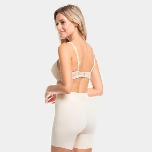 Faja short moldeador transpirable antiroce