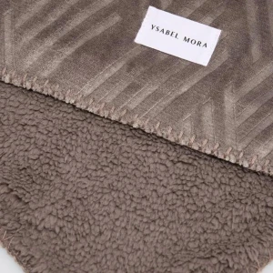 Manta coralina sofa vison forrada borreguito