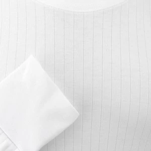 Camiseta canal&eacute; cuello caja afelpada manga larga