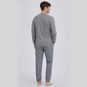 Pijama hombre manga larga cuello botones