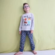 Pijama ni&ntilde;o manga larga estampado