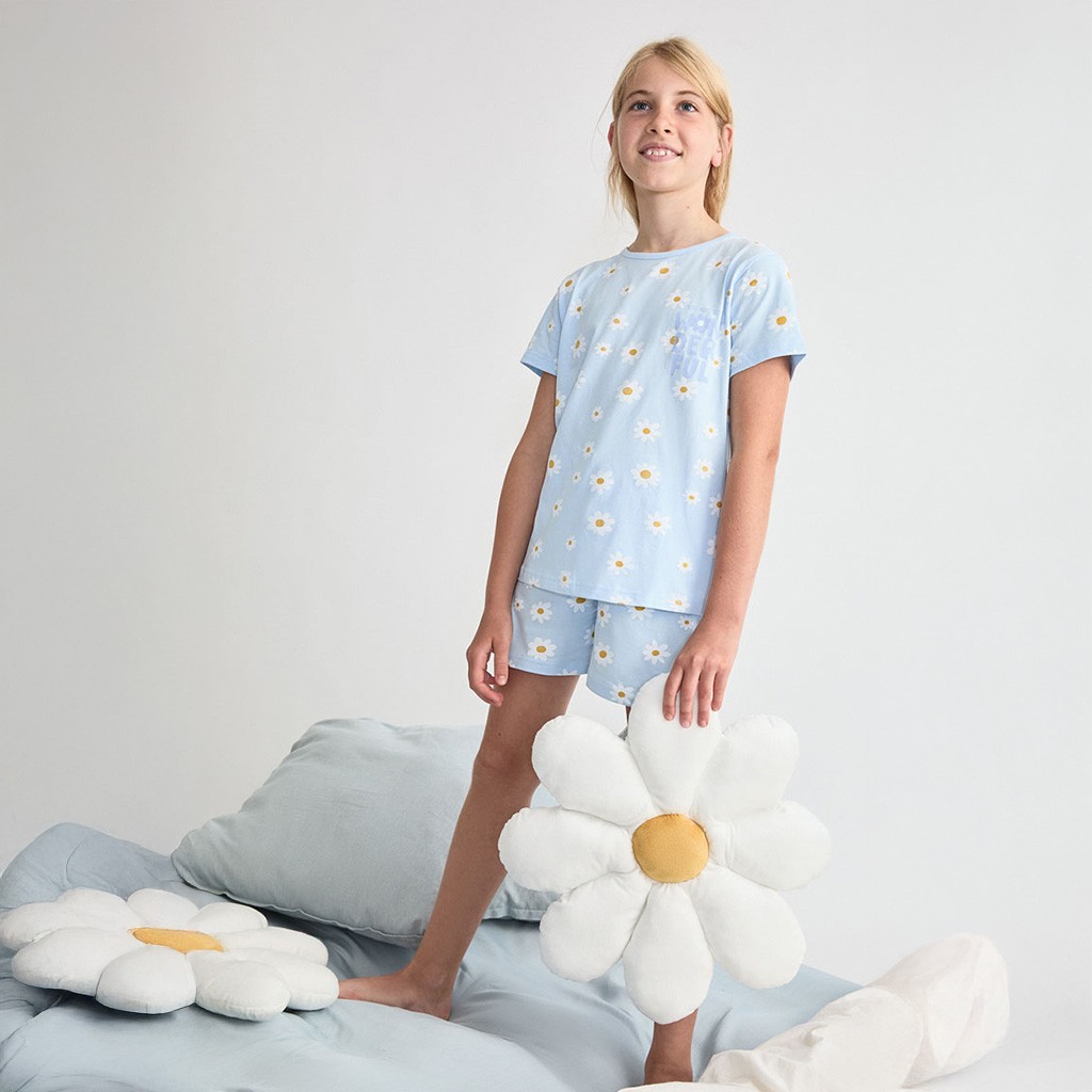 Pijama juvenil algod&oacute;n estampado margaritas