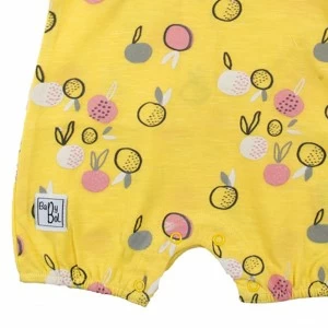Pelele beb&eacute; manga corta estampado