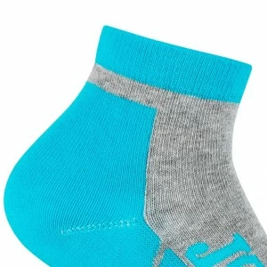 Calcet&iacute;n deportivo tobillero bajo ni&ntilde;o pack x3