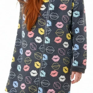 Bata juvenil estampado labios