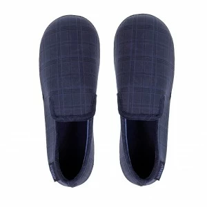 Zapatilla cerrada hombre tejido de cuadros 