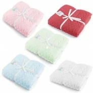 Manta bebe coralina con bodoques en caja de regalo