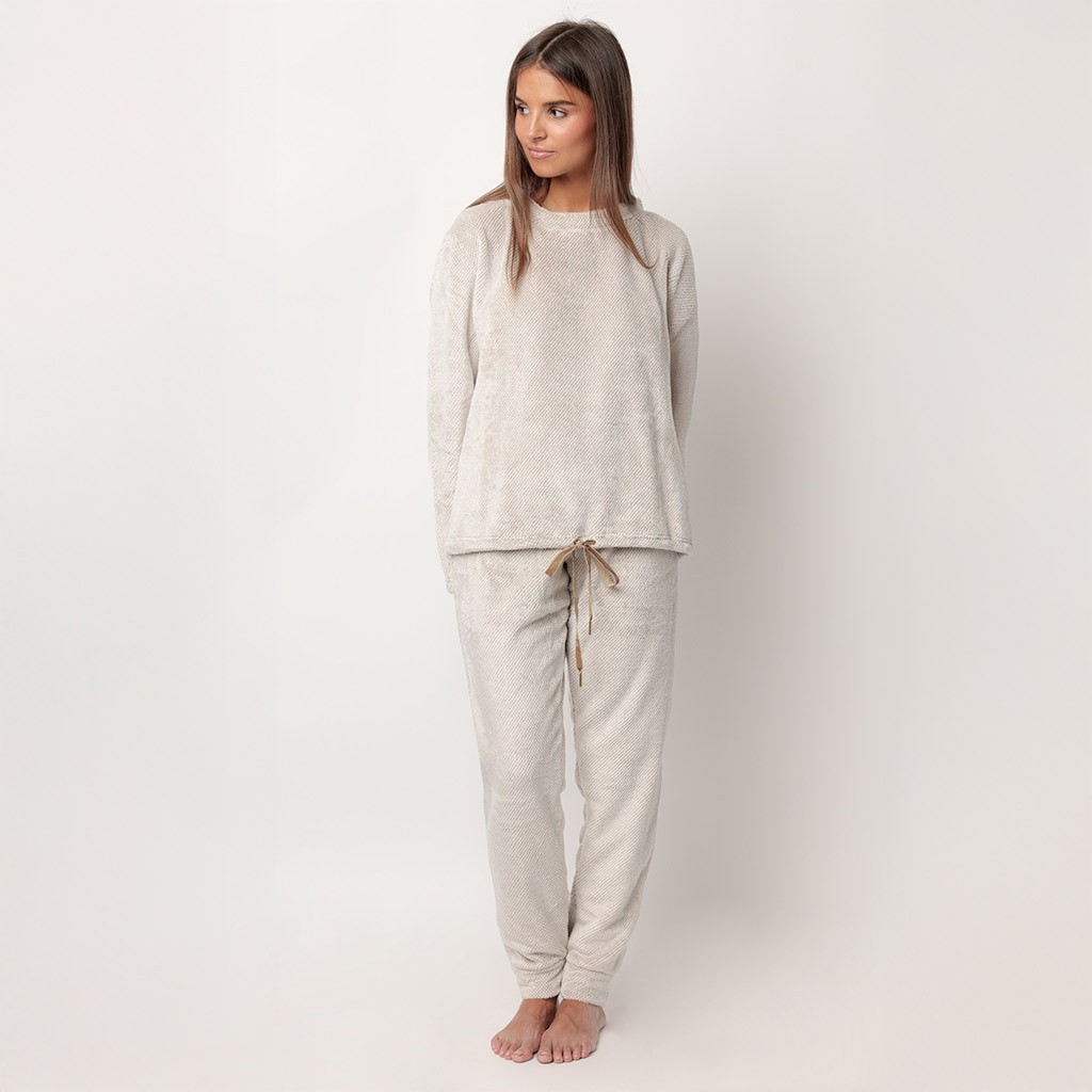 Pijama largo mujer tejido coralina