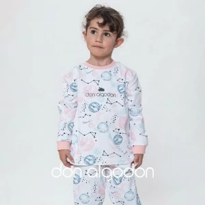 Pijama ni&ntilde;a algod&oacute;n estampado