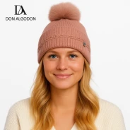 Gorro mujer tricot con greca y pompon