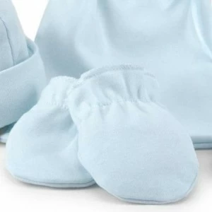 Juego gorro manoplas y patucos en bolsita algod&oacute;n