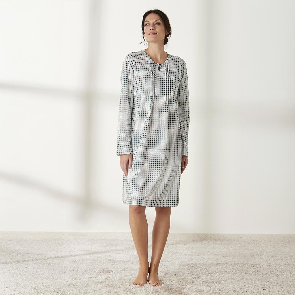 Camisón largo mujer cuello tapeta