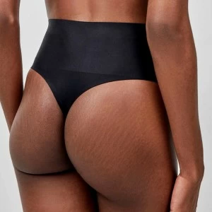 Faja tanga alta efecto moldeador y reductor 