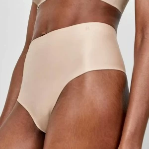 Faja tanga alta efecto moldeador y reductor 