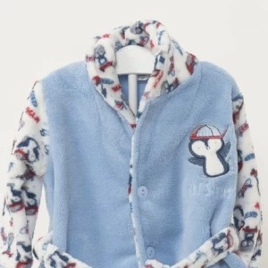 Bata beb&eacute; abotonada estampado ping&uuml;inos