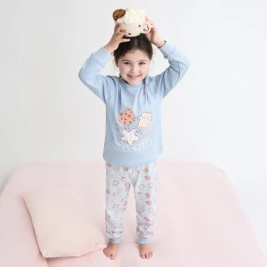 Pijama infantil manga larga estampado