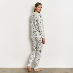 Pijama largo mujer estampado corazones