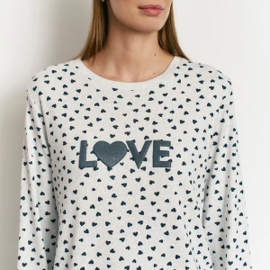 Pijama largo mujer estampado corazones