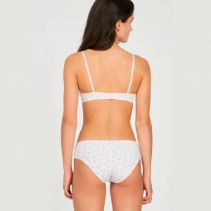 Conjunto sujetador sin aro y braguita