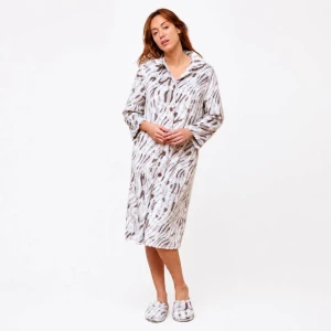 Bata mujer abotonada coralina estampada