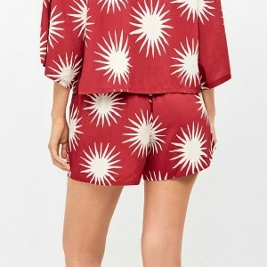 Pantal&oacute;n corto mujer viscosa estampado