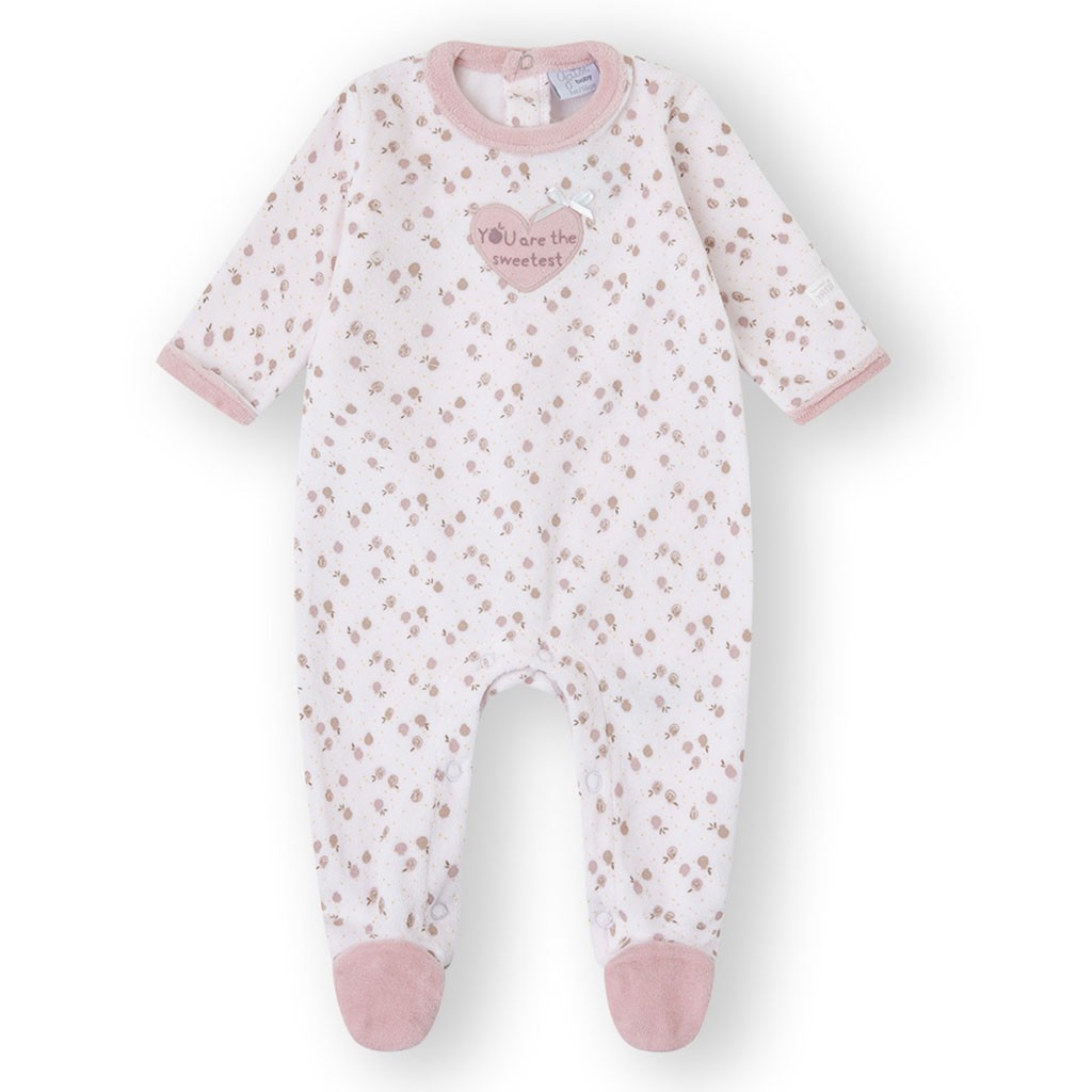 Pijama tundosado rosa con estampado.