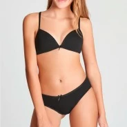 Conjunto braga y sujetador con relleno sin aro