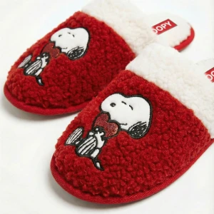 Zapatilla mujer borreguito rojo Snoopy