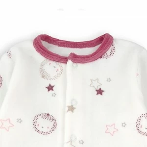 Pijama pelele bebe manga larga abierto delante.
