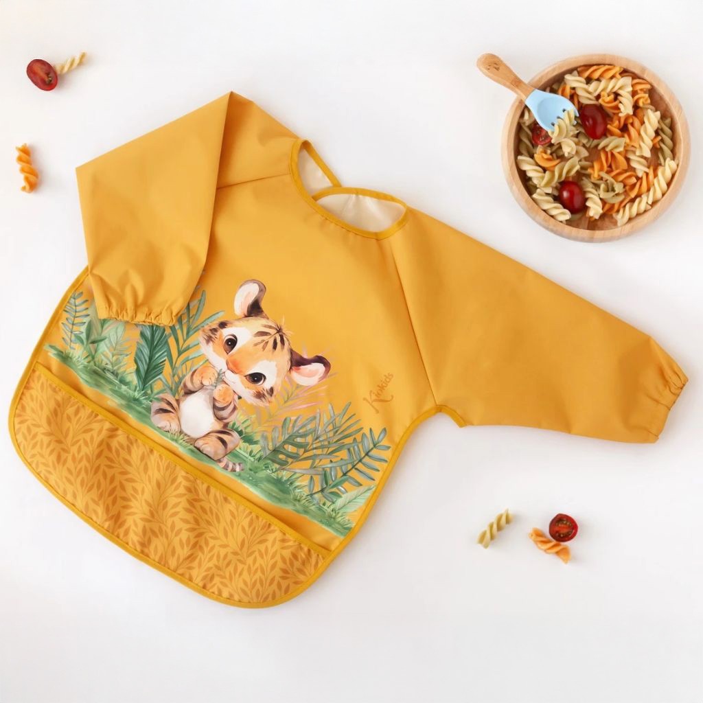 Babero beb&eacute; con magas y recojemigas tigre mostaza