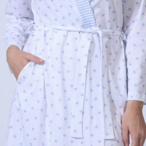 Bata mujer cruzada con cintur&oacute;n