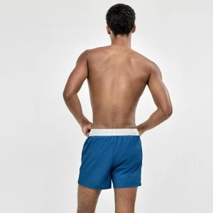 Ba&ntilde;ador corto hombre liso con bolsillos
