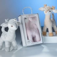 Peluche bebe ciervito en caja de regalo.