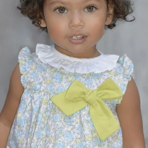 Vestido bebe sin mangas estampado flores y lazo