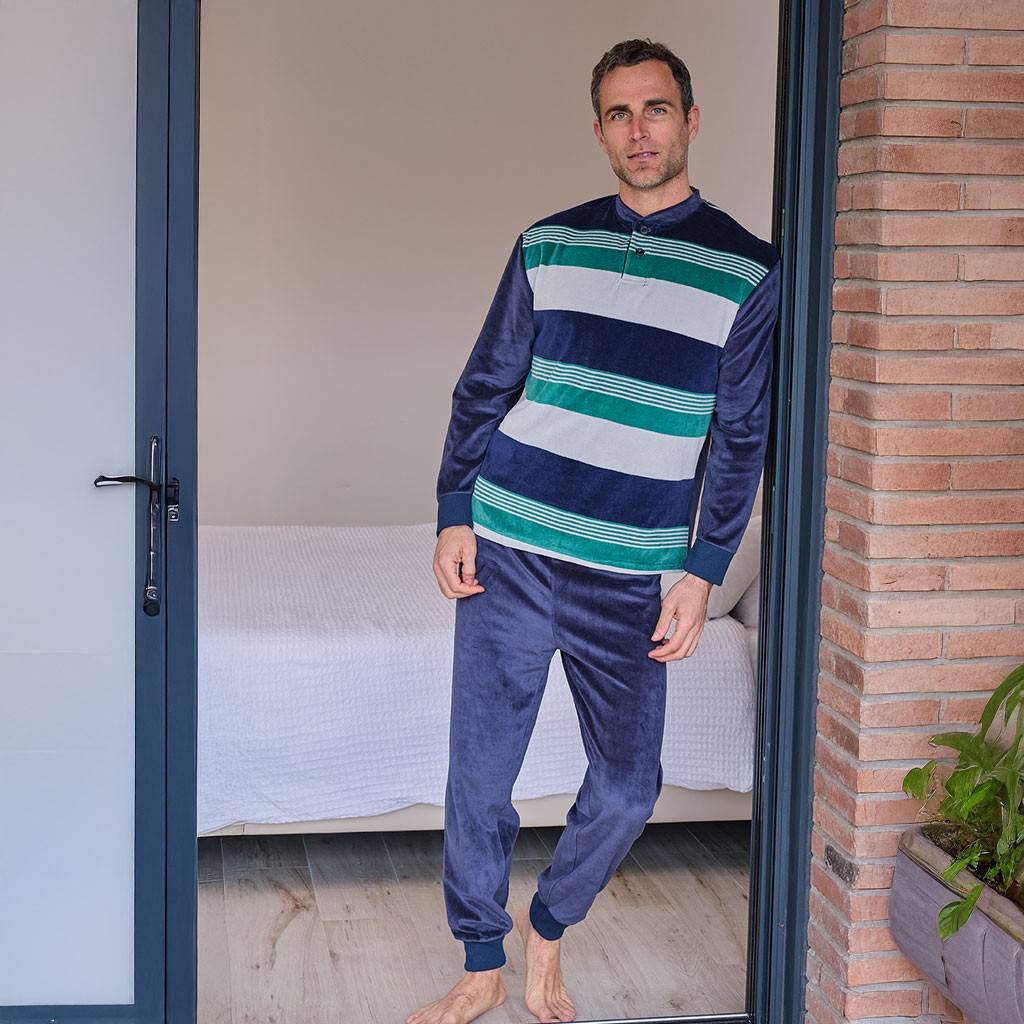 Pijama hombre cuello botones rayas