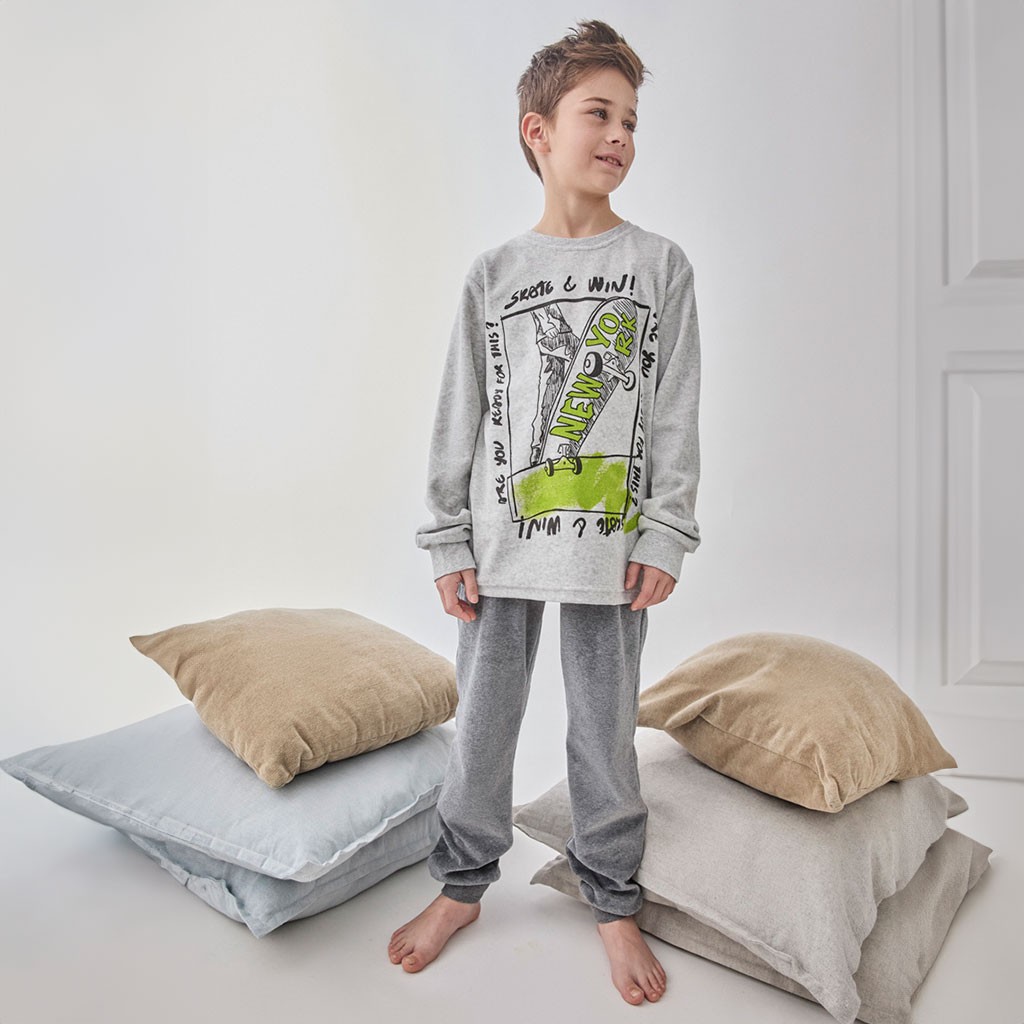 Pijama para niño juvenil tundosado skate