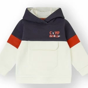 Cchandal sport con sudadera encapuchada 