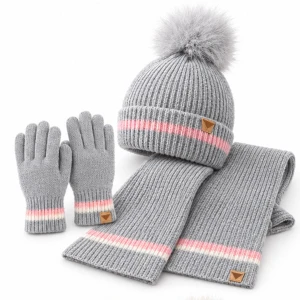 Conjunto infantil gorro pompom, bufanda y guantes